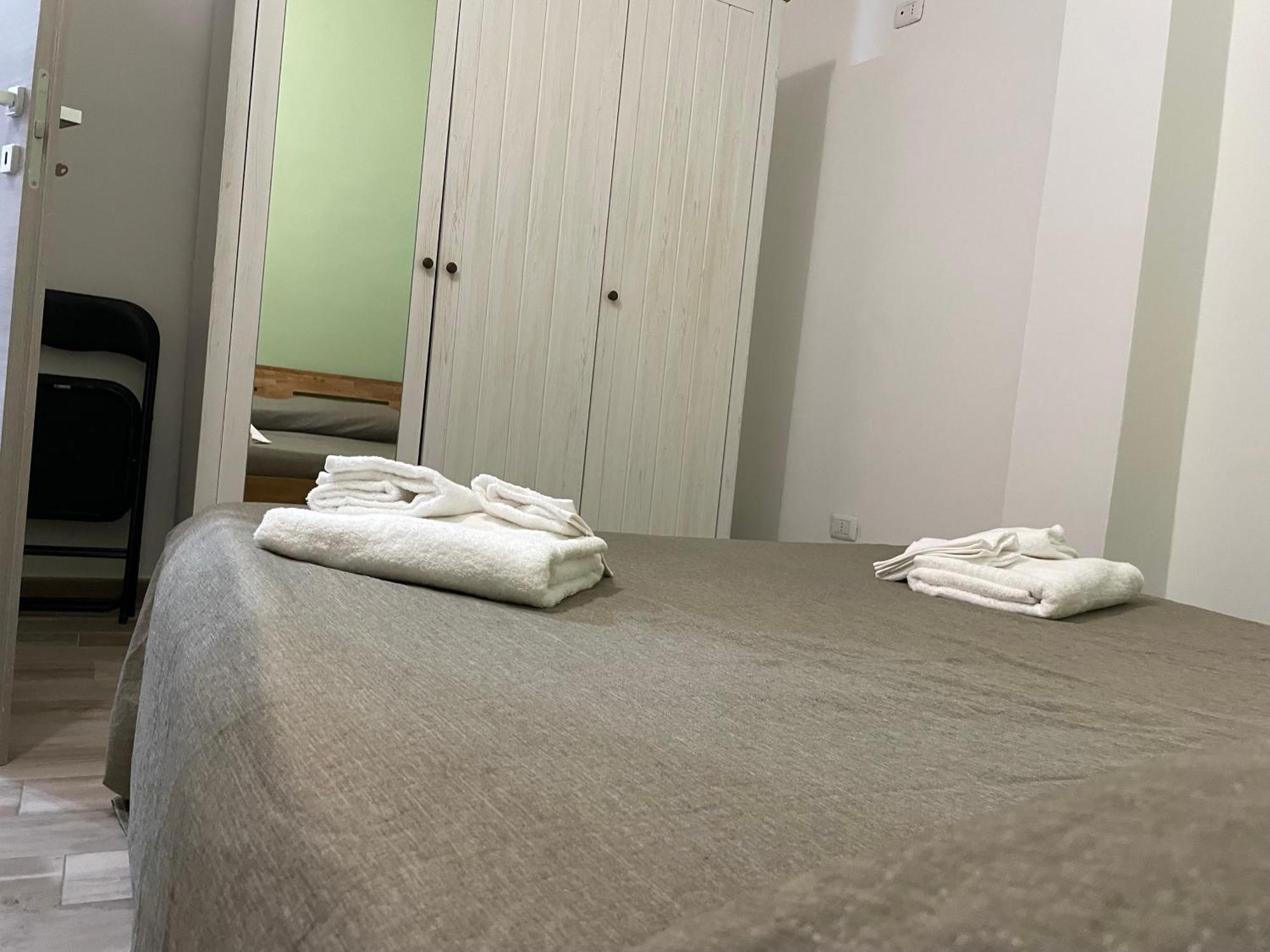 Ferienwohnung Casa Ai Tre Campanili Gela Exterior foto